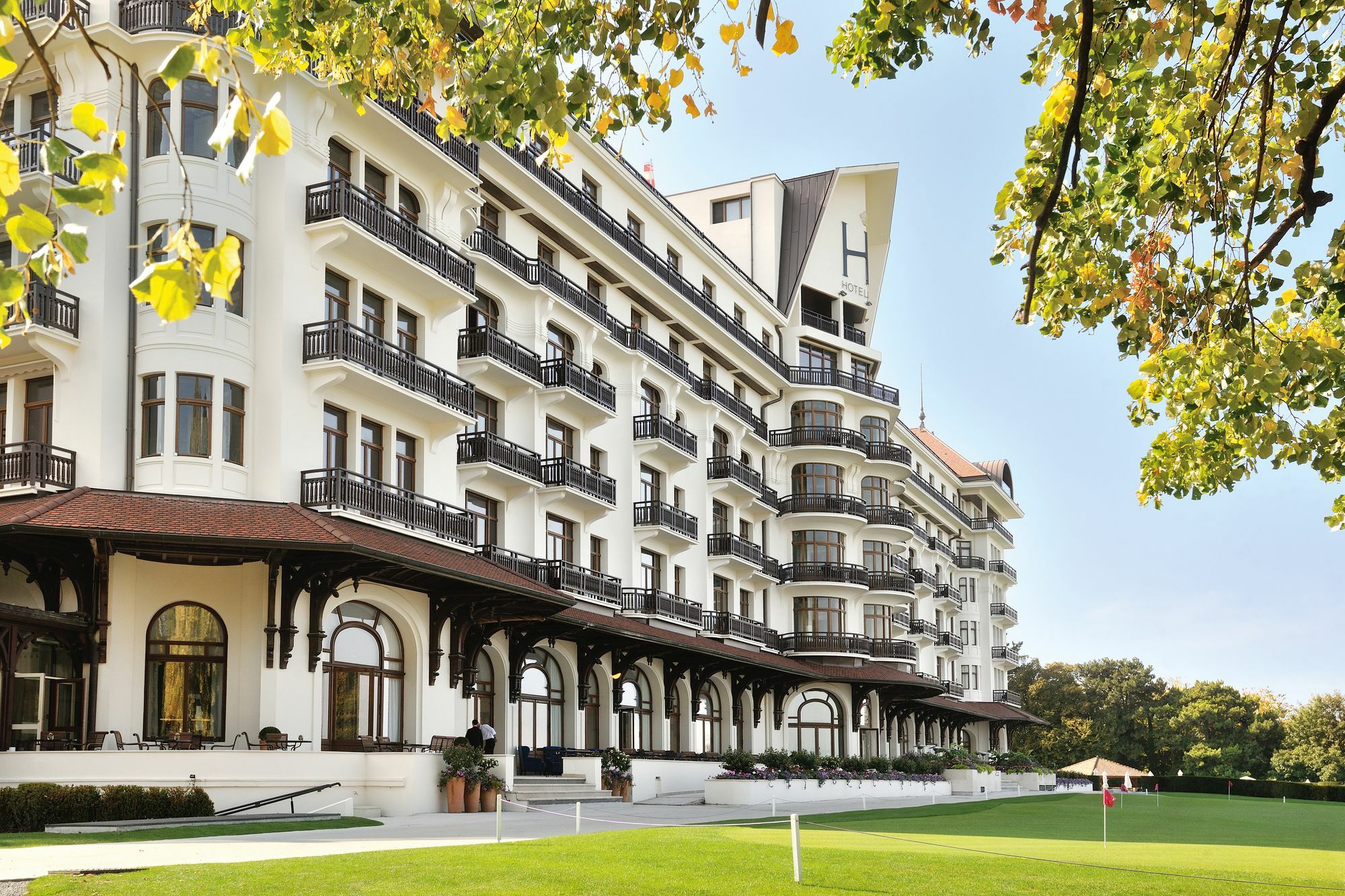 Hôtel Royal - Evian Resort Exterior foto